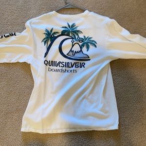 Quicksilver board shorts long sleeve tee